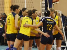 Маричанки гонят нова класика с 3:0 над Славия