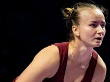 Шампионката от Уимбълдън започна с успех Финалния турнир на WTA