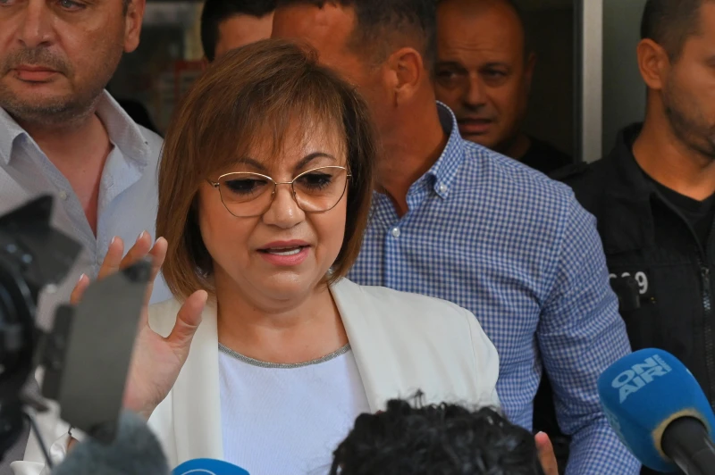 Корнелия Нинова: Нямам намерение да се оттеглям