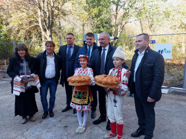 Учениците в Николово ще посрещнат зимата в газифицирано и санирано училище