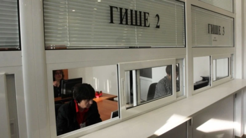 Ако се съкратят 20% от администрацията, никой няма да разбере в държавата, че нещо му липсва