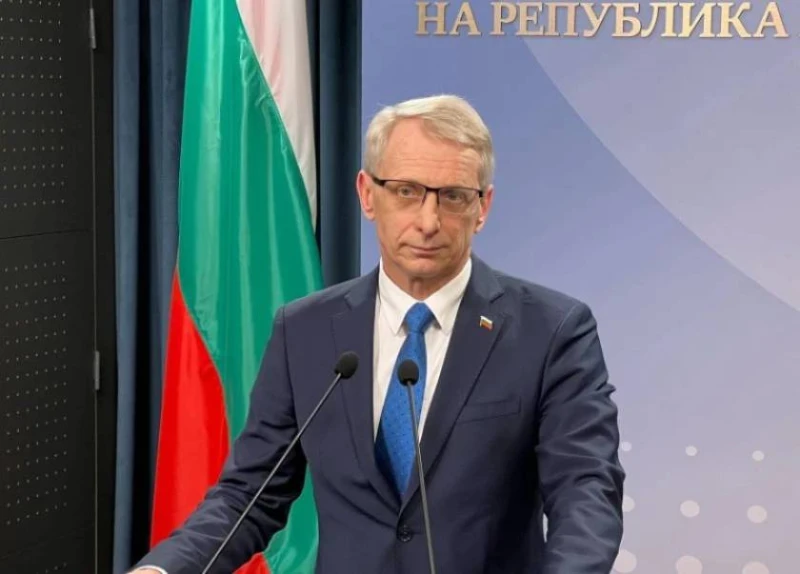 ������� ������:��������� �������� �� "�������������" �������� � ������� �� ��������� ��������� ������� ��� �� ���� � ������� ����������
