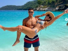 Страхотна красавица е пленила сърцето на победител от "Игри на волята"