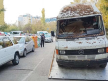 Акцията по премахване на излезли от употреба товарни машини, бусове и камиони в район "Изгрев" в София