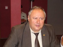 Петър Петров: Ще продължавам да се боря за парите от гаражите