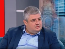 Депутат от "ДПС - Ново начало": Изключихме почетния деребей, заедно с цялата му шайка от деребеи