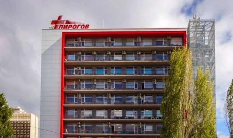 "Пирогов" с последна информация за мъжа, паднал от скелето