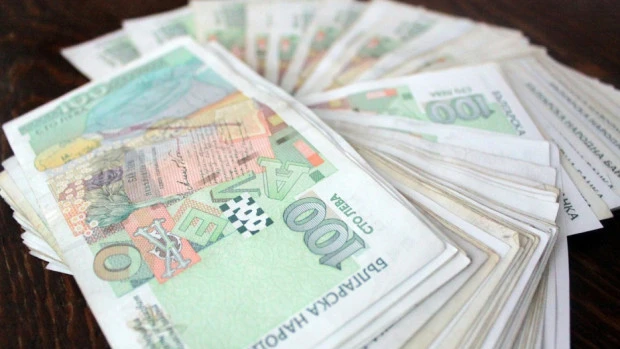 Преките чуждестранни инвестиции у нас спадат с над 60%
