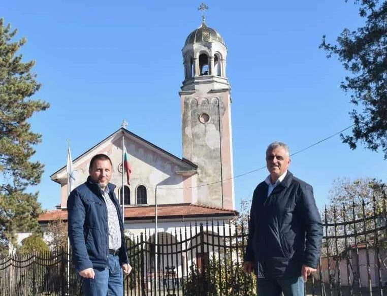 Събират дарения за църква в пловдивско село