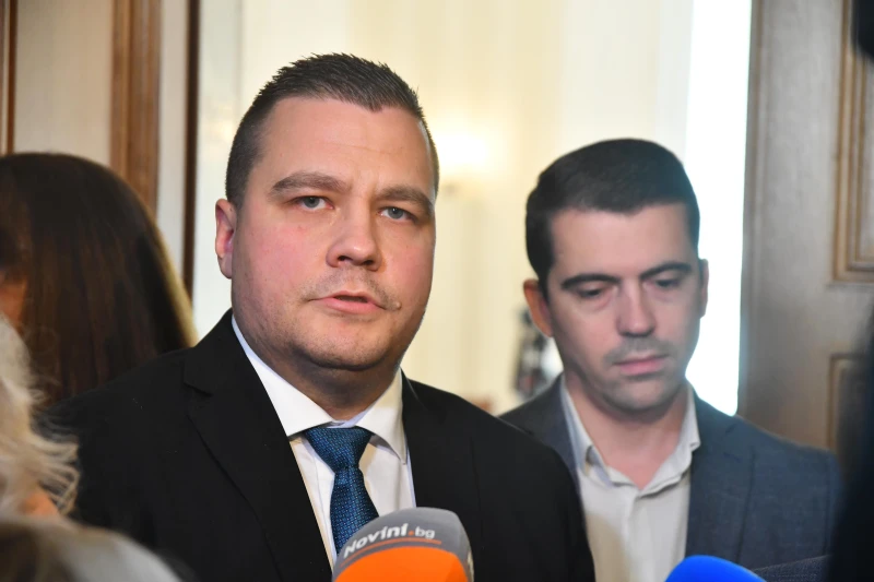 Станислав Балабанов: Ще разговаряме с БСП и ДБ за председател на парламента