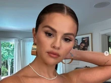  :     