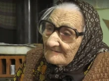 105-годишна баба никога не е спирала да работи