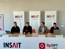     : BgGPT         