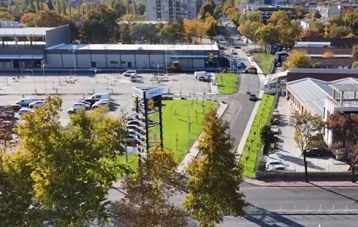 Единадесетият магазин на Lidl в Пловдив отвори врати днес в новия ритейл парк