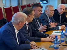 Срещите на "БСП - Обединена левица" с ПП-ДБ, МЕЧ, ИТН и "Възраждане" започнаха