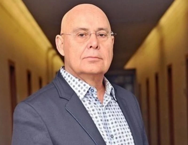 Почина Страхил Гановски