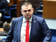Делян Пеевски: Правителство не може да има освен ако не направят проруско правителство