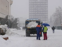 Циклонът достигна България, издадени са сериозни предупреждения