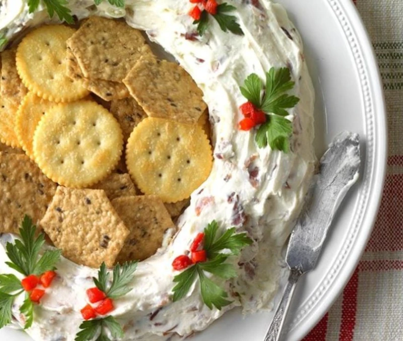 Коледен венец, но много вкусен и за трапезата