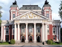 След сблъсъците пред Народния театър: Вниманието е насочено към Европейския парламент