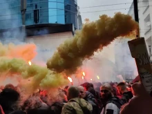 Фенове на Ботев питат: "Кой иска Антон да си тръгне ?"