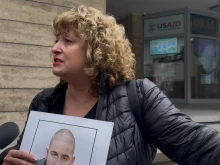 Майката на загинал моторист: Няма да позволя да се гаврят с паметта на сина ми