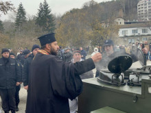 Рибен курбан за Никулден във Варна: Вижте къде