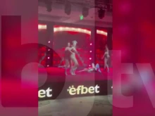 Да празнуваме! 100-годишнината на БФС завърши със стриптийз