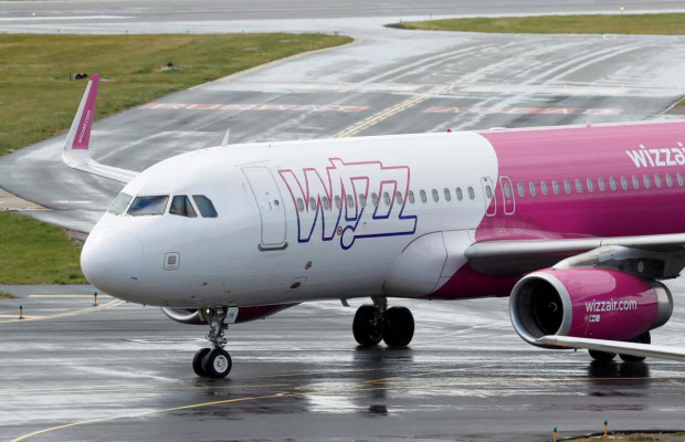 Унгарската нискотарифна авиокомпания Wizz Air върна в продажба карта с