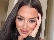 Известна родна красавица роди тайно второто си дете