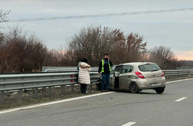 Катастрофа на АМ "Тракия" предизвика огромно задръстване в посока София