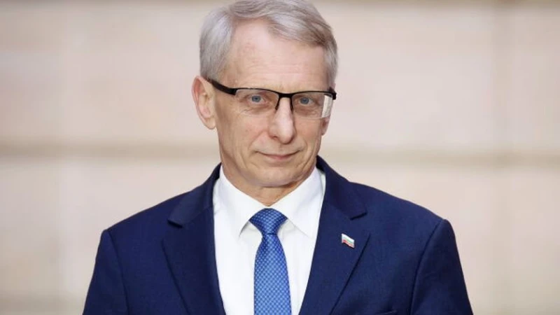 Николай Денков: Коя ще е следващата мишена на бухалките?