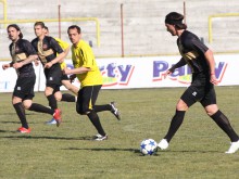 Ботев се наложи с 5:2 срещу ветераните си