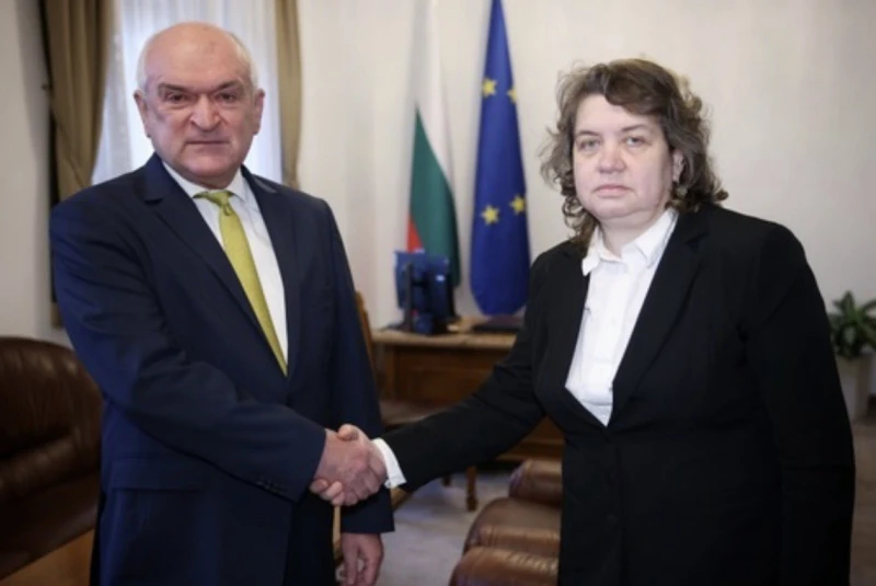 Наталия Киселова и Димитър Главчев обсъдиха важни държавни въпроси