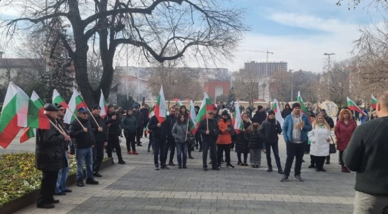 Безводието в Плевен доведе до пореден протест и затваряне на главен път 