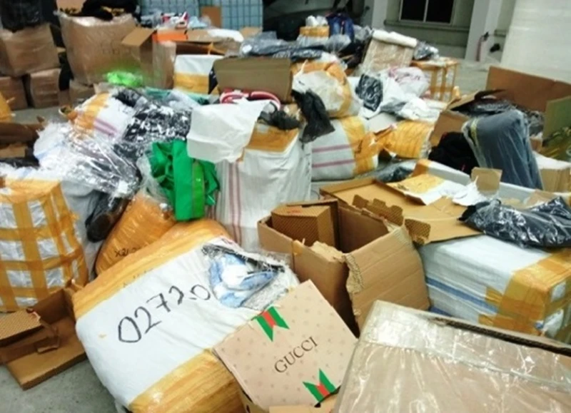 Много сексуални стимуланти задържаха митничари