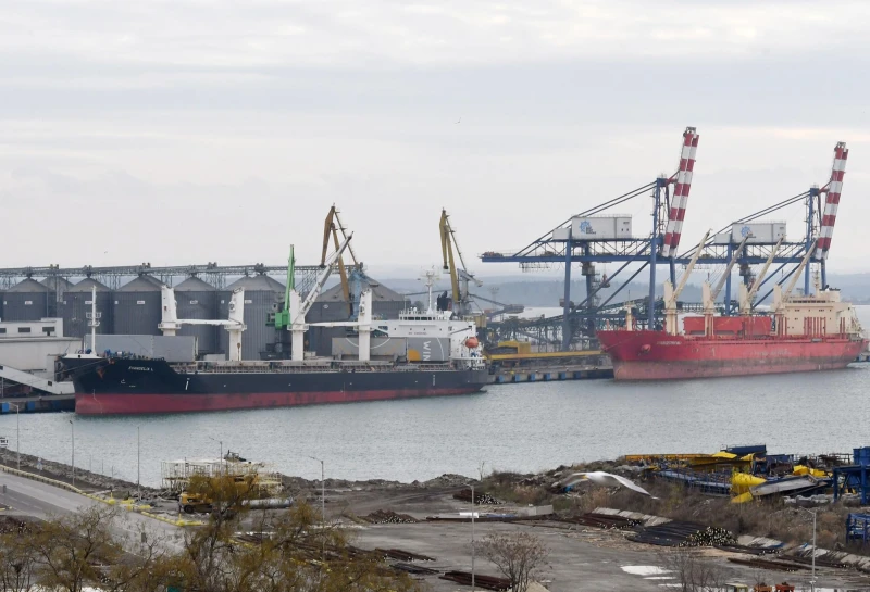 Казаха колко точно кокаин е намерен на кораба на пристанището в Бургас