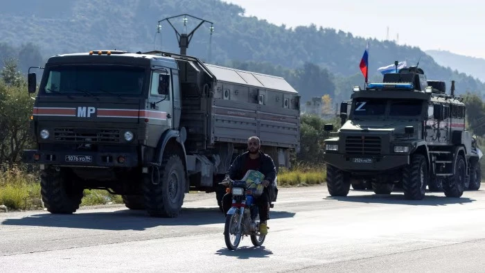 FT: Русия е евакуирала най-малко 400 свои войници от Дамаск – в координация с новите власти