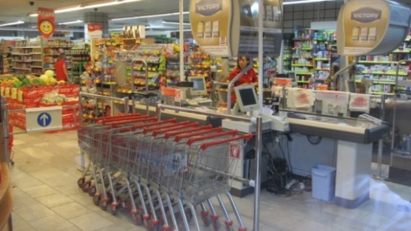 Продават стоки в търговски вериги без данни за срок на годност