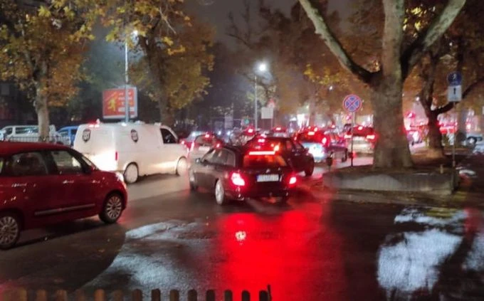 Брутална тапа на един от входовете на Пловдив