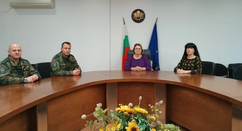 Областният управител на Пловдив прие новия командир на Специалните сили бригаден