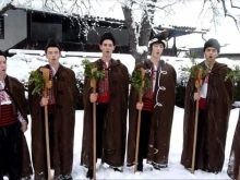 Отворете домовете си за коледарите