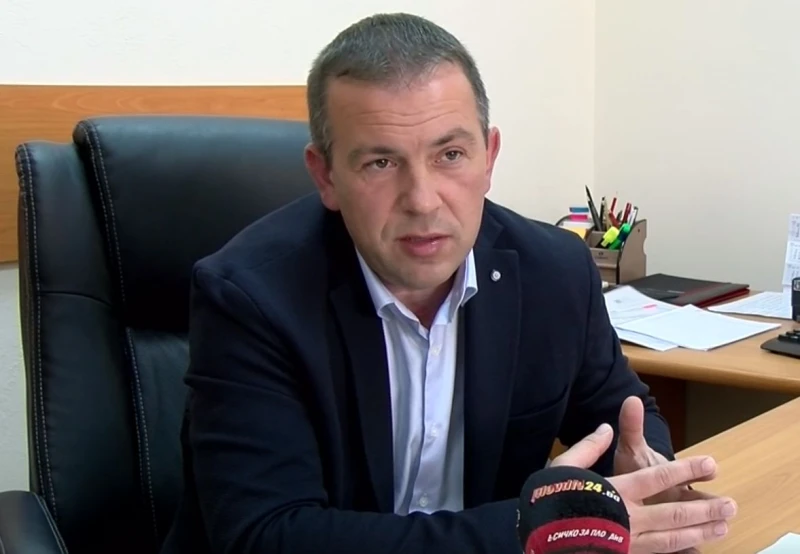Натоварването е голямо! Търсят още пожарникари в Пловдив