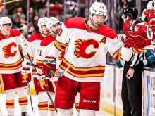 Силни домакини в поредните мачове от NHL