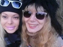 Албена Вулева се върна в България
