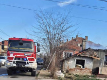 Подробности за пожара в Камено, при който за малко да изгорят 2 жени