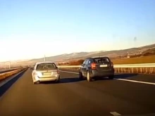 Появи се видео и от БМВ-то на масажиста на Карлос Насар