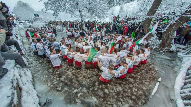 Временна организация на движението в Калофер на Богоявление