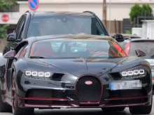    ?  Tesla,Ferrari, Rolls-Royce Aston Martin      