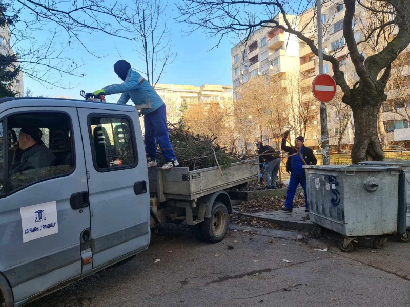 Какво направи администрацията на район "Триадица" по празниците